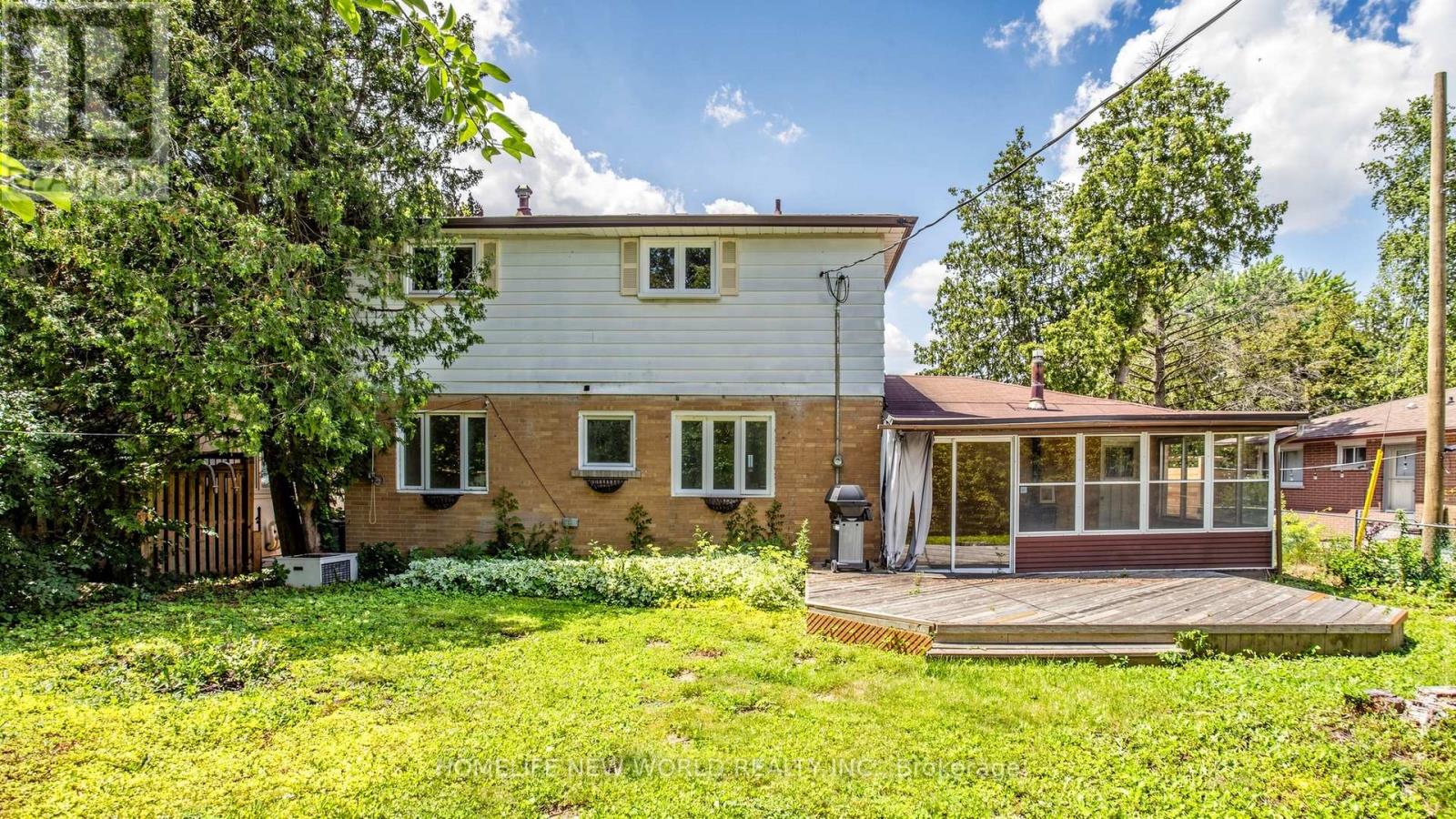 7 CALLAHAN ROAD - 32