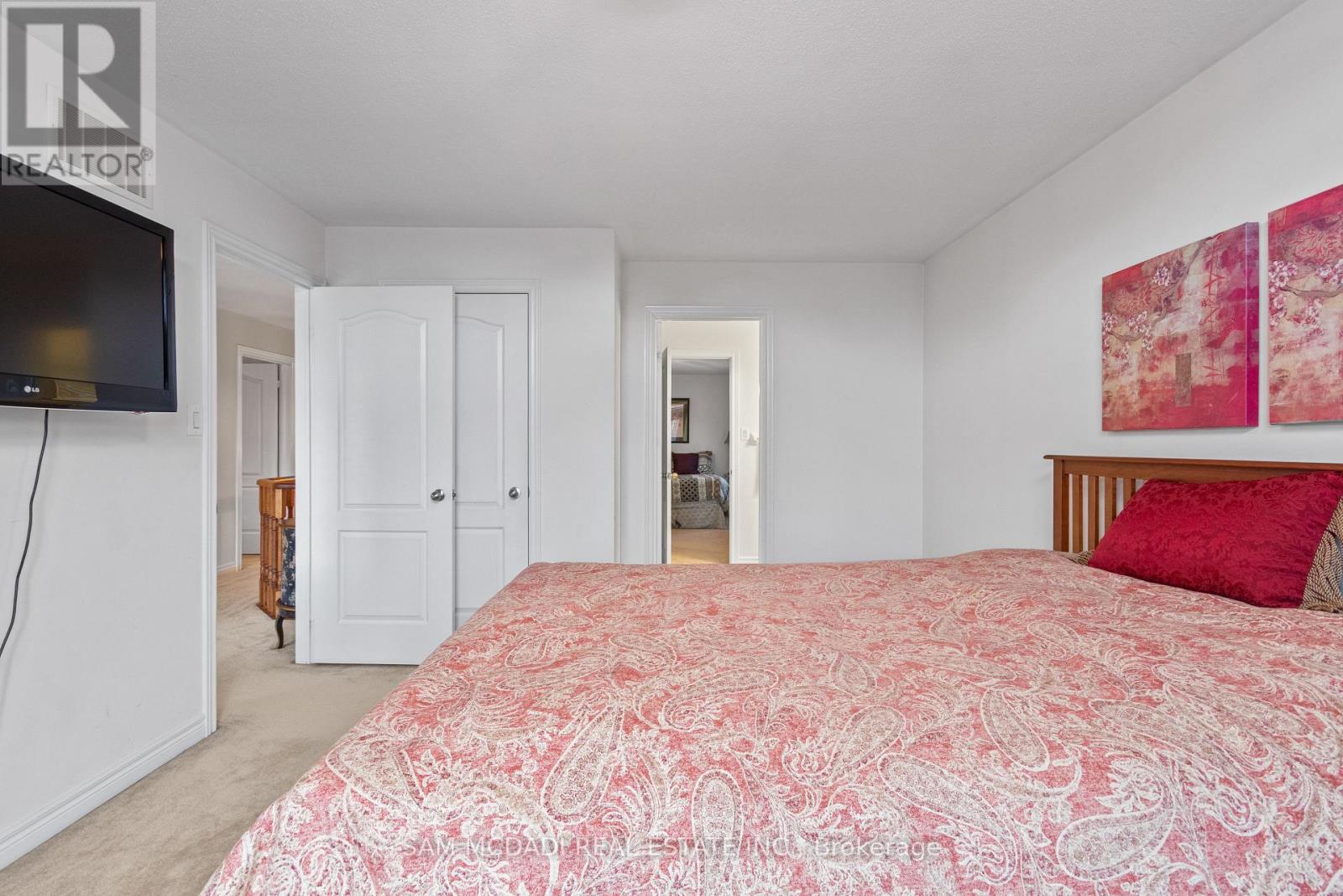 3352 ERIN CENTRE BOULEVARD - 23