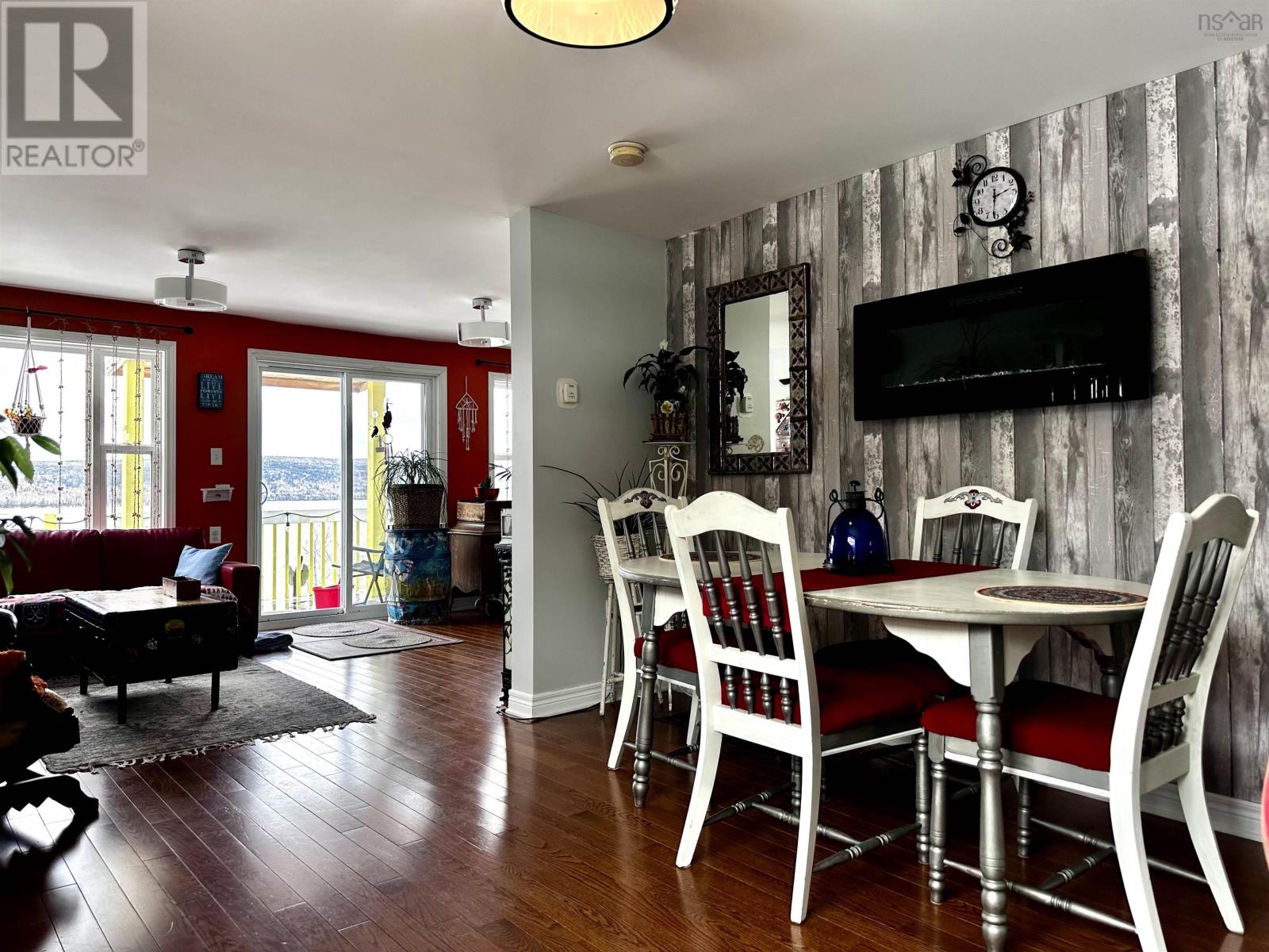 8872 Kempt Head Road - 18