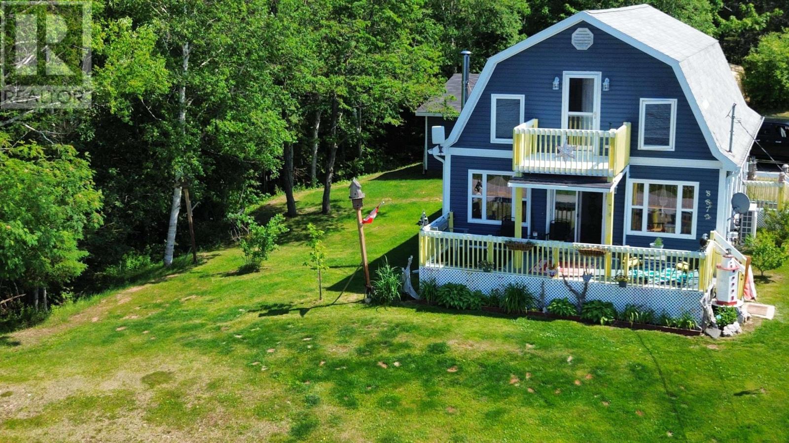 8872 Kempt Head Road - 3