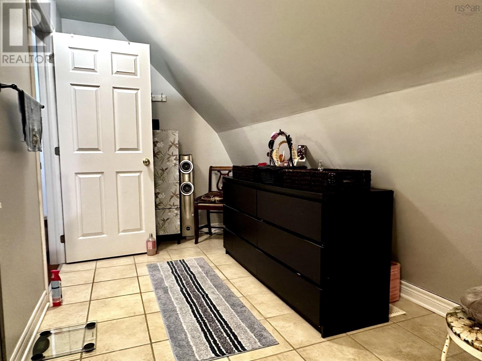 8872 Kempt Head Road - 36