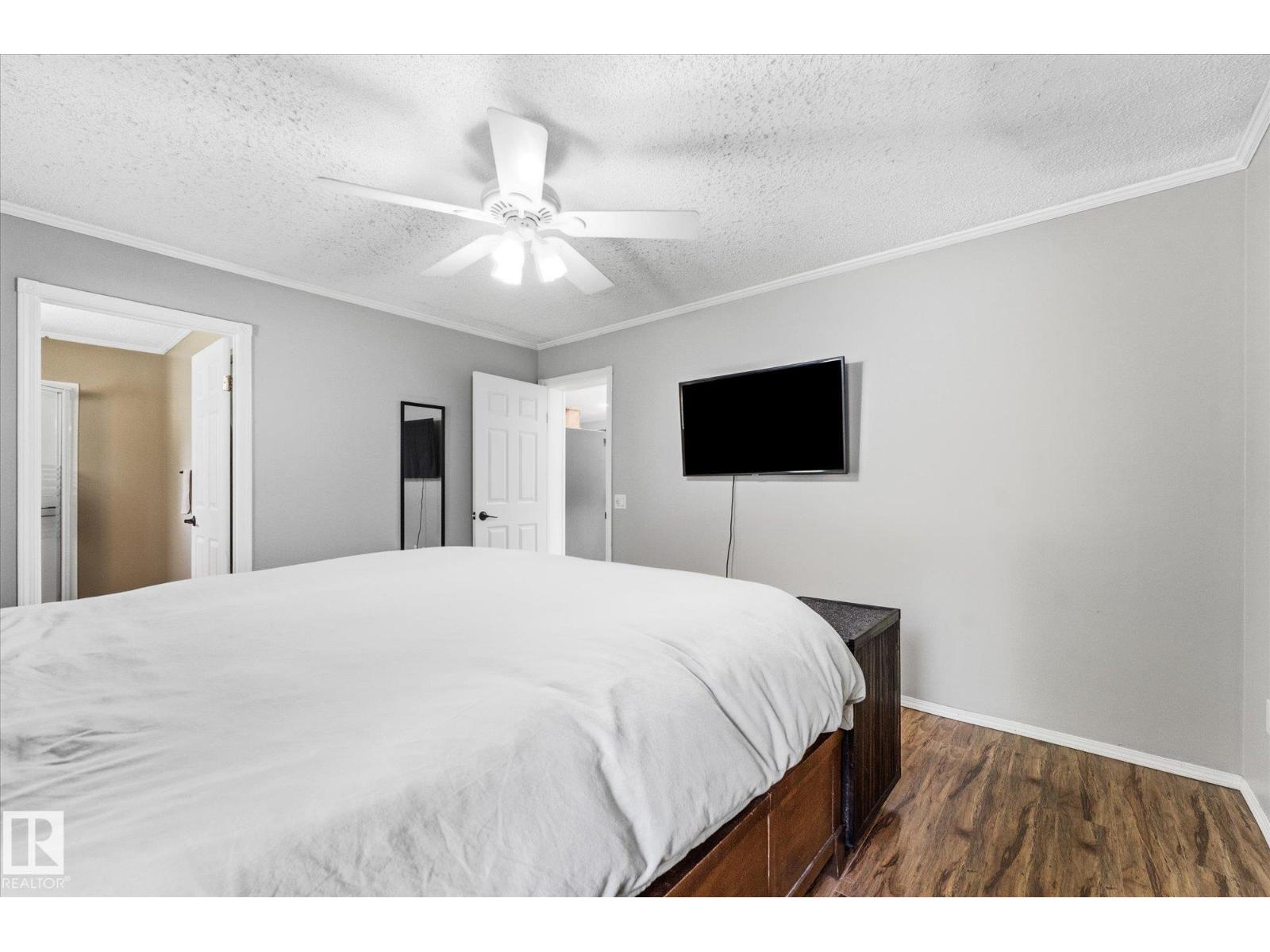 51201 RGE ROAD 73 - 21