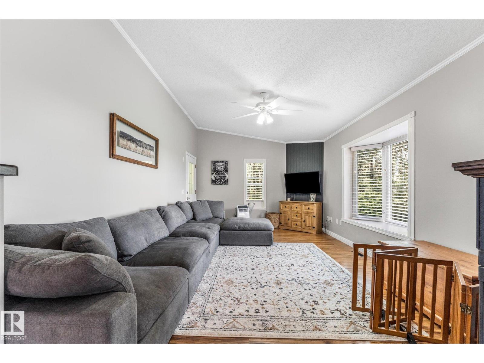 51201 RGE ROAD 73 - 16