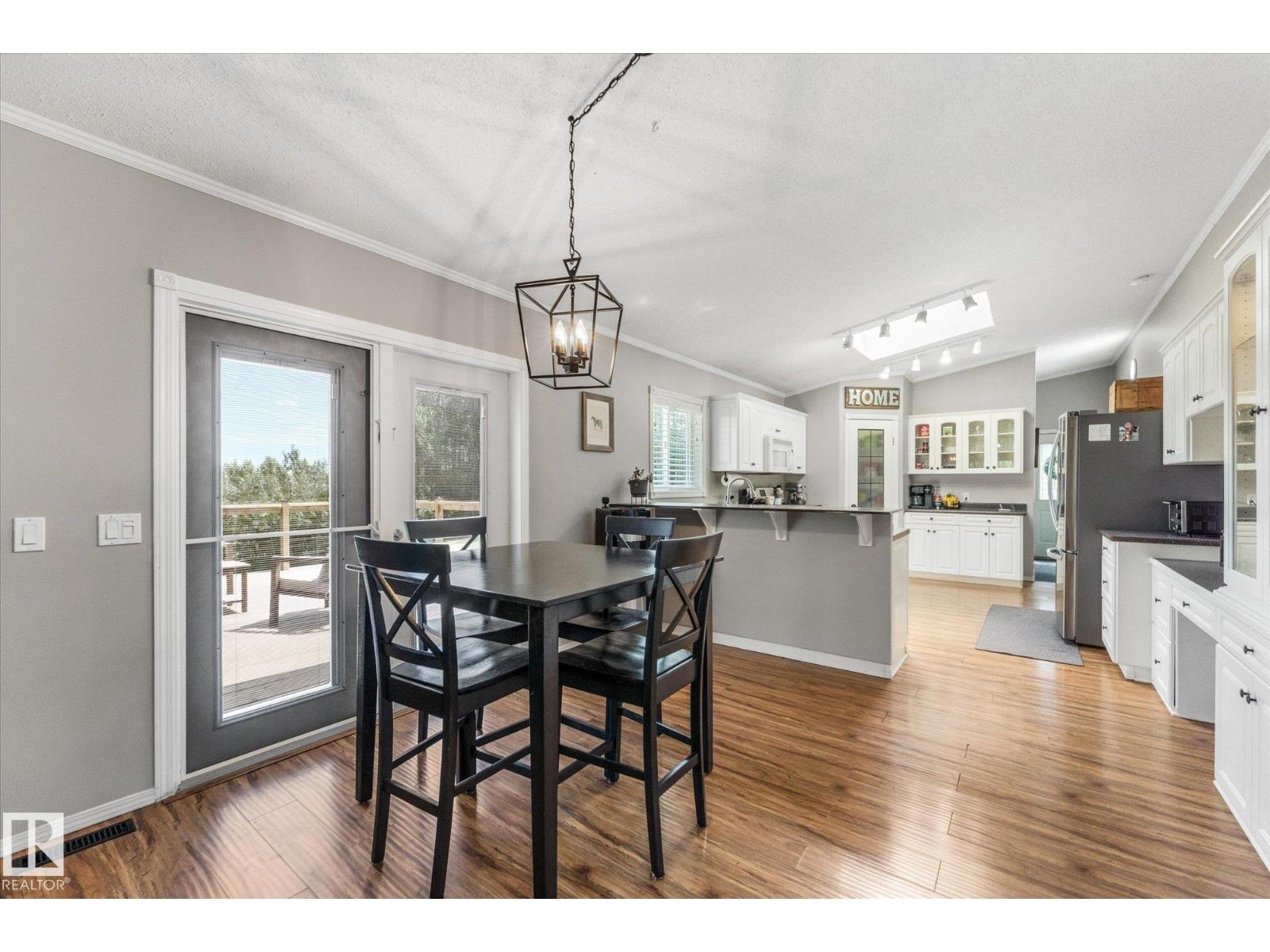 51201 RGE ROAD 73 - 14