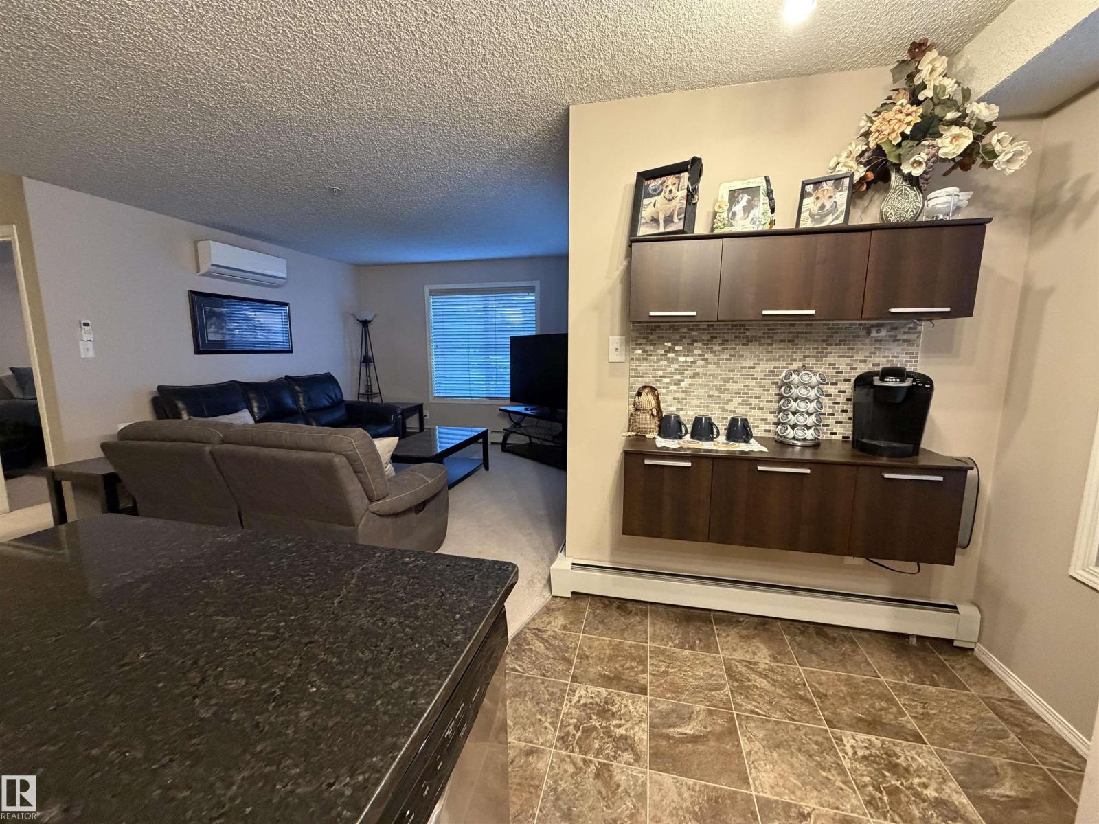 #114 1080 MCCONACHIE BV NW - 12