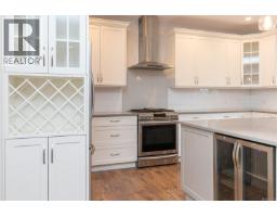 Kitchen - 990 Ariane Gdns, Langford, BC V9C3A4 Photo 12