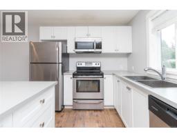 990 Ariane Gdns, Langford, BC V9C3A4 Photo 24