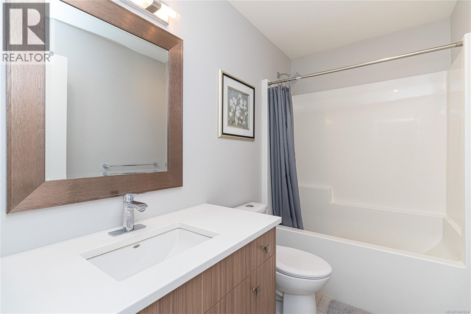 990 Ariane Gdns - 19