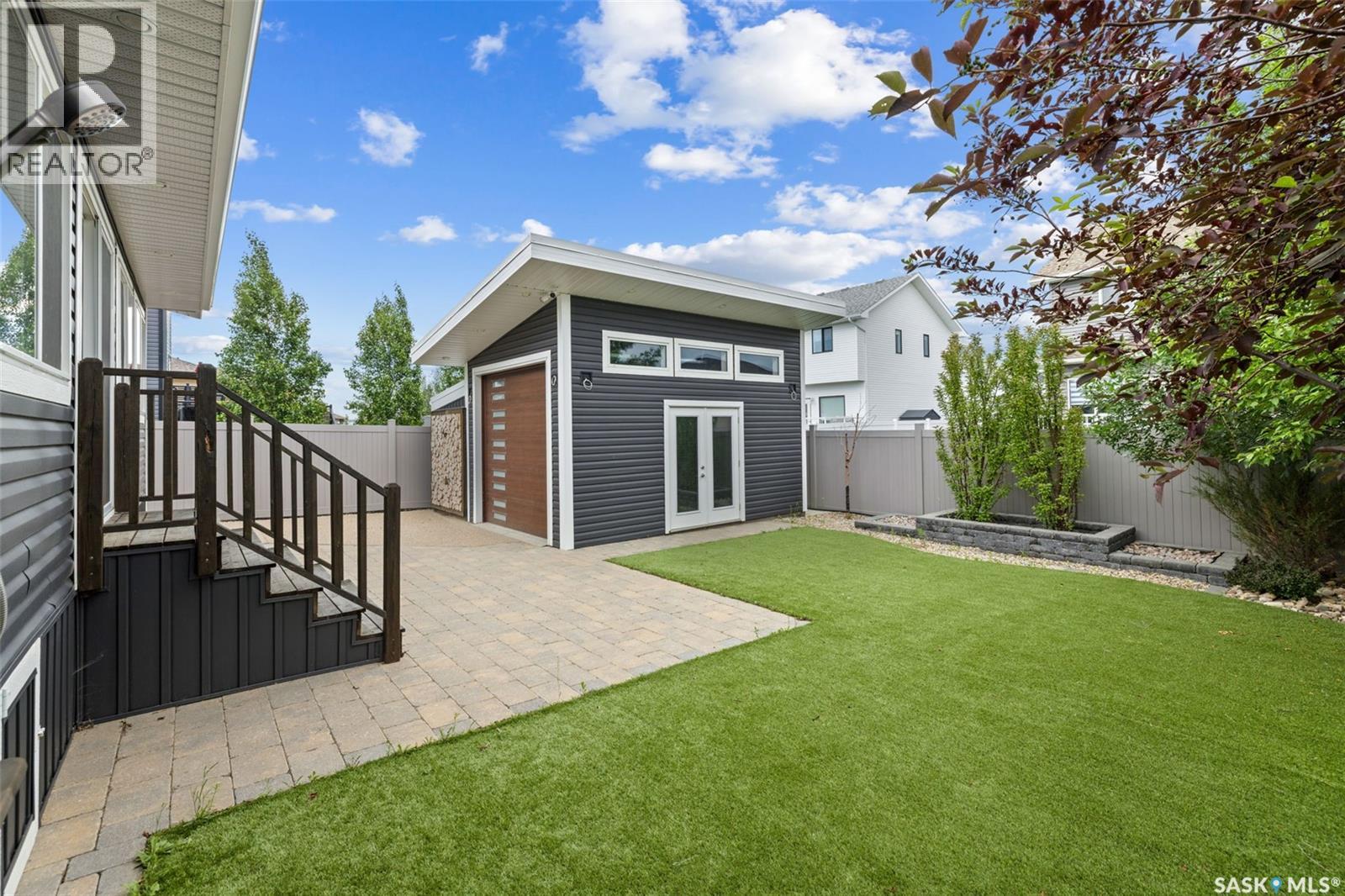 25 Hudson DRIVE - Image 40