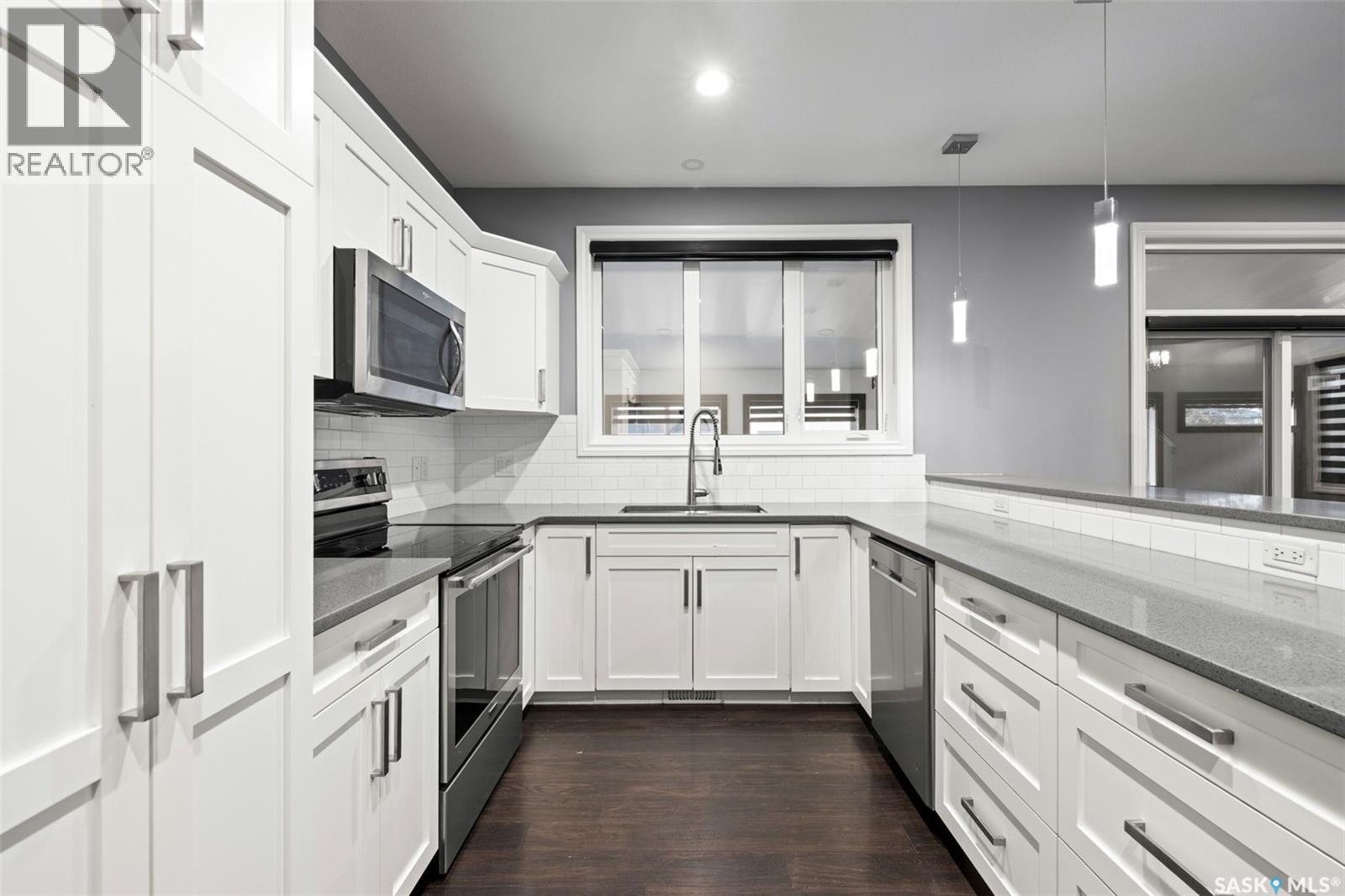 25 Hudson DRIVE - Image 11