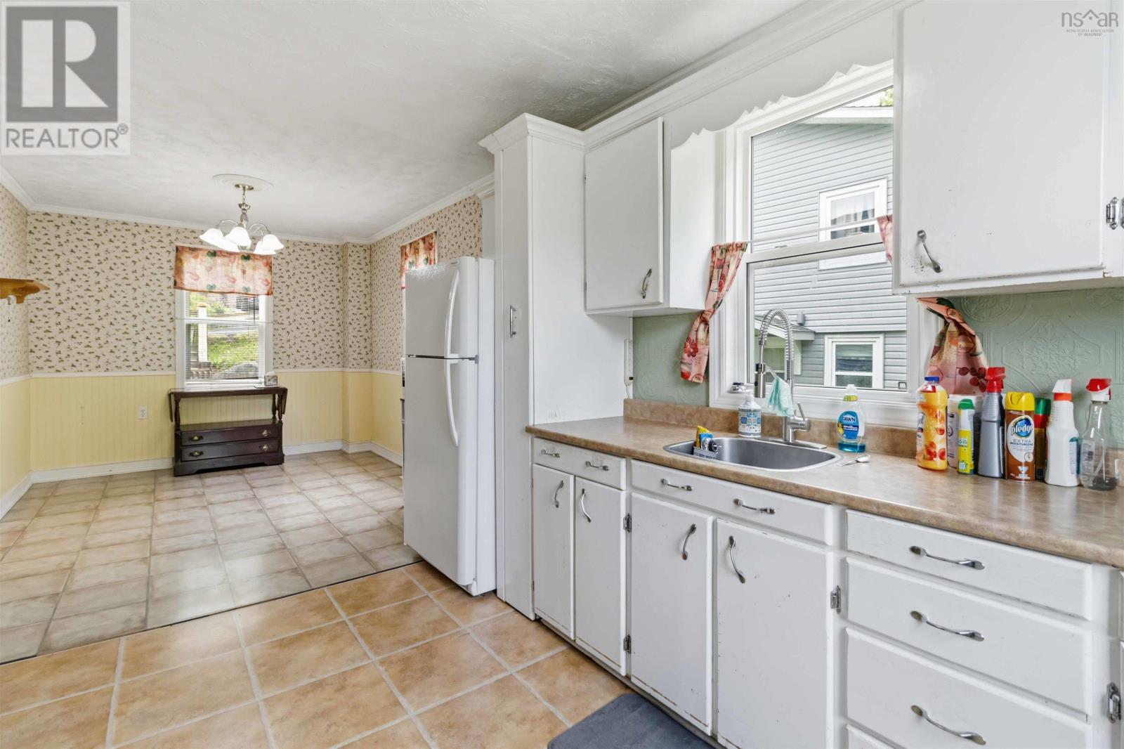 20 Acorn Road - 9