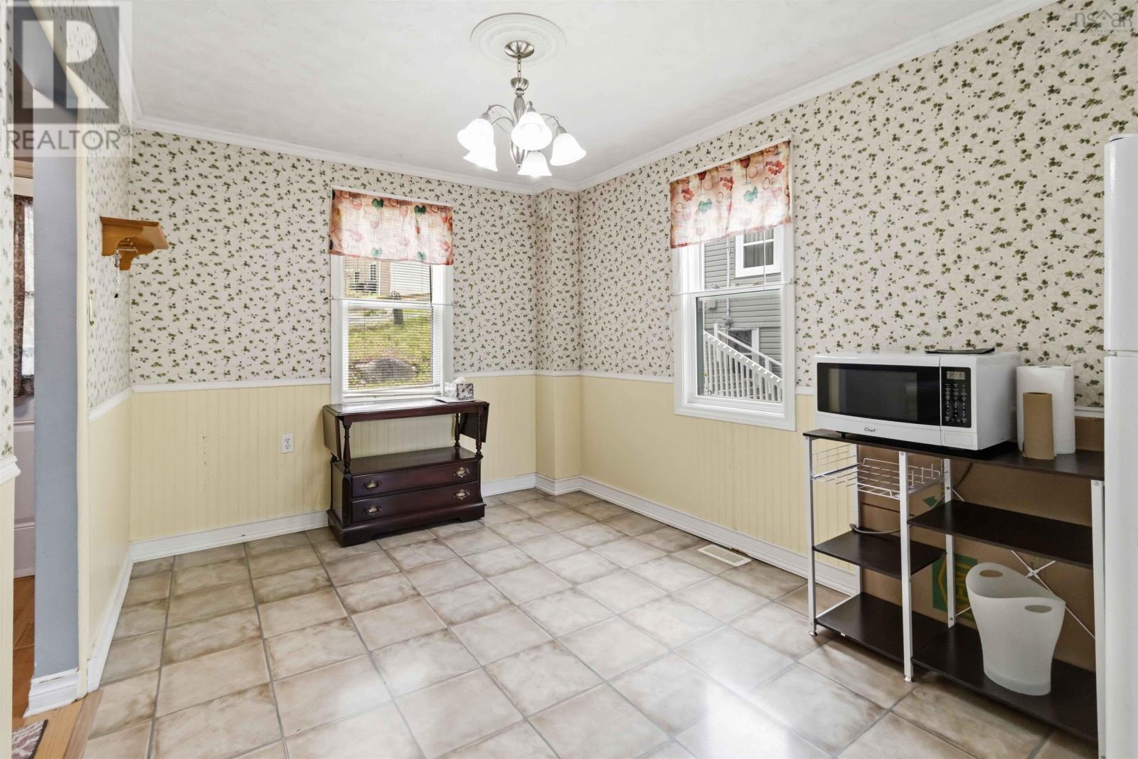 20 Acorn Road - 5