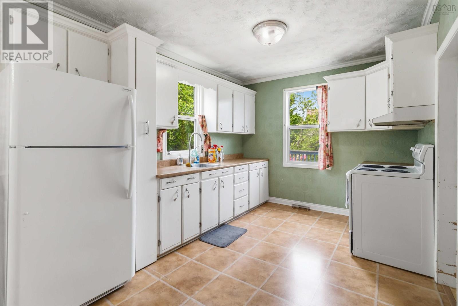 20 Acorn Road - 6