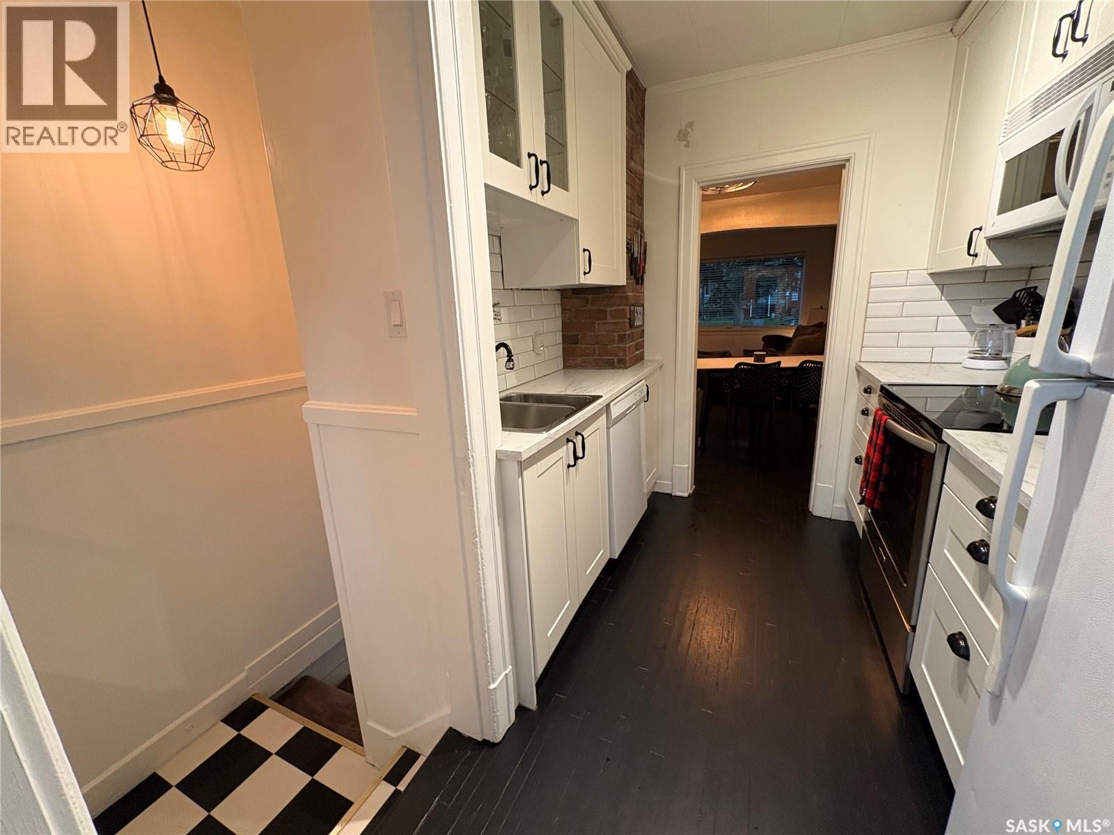 2458 Broder STREET - 3