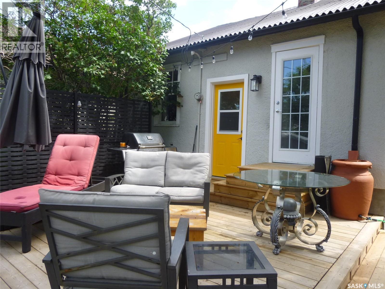 2458 Broder STREET - 22
