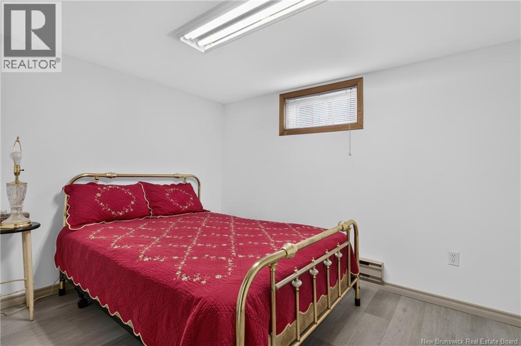 22 Ashburn Avenue - 32