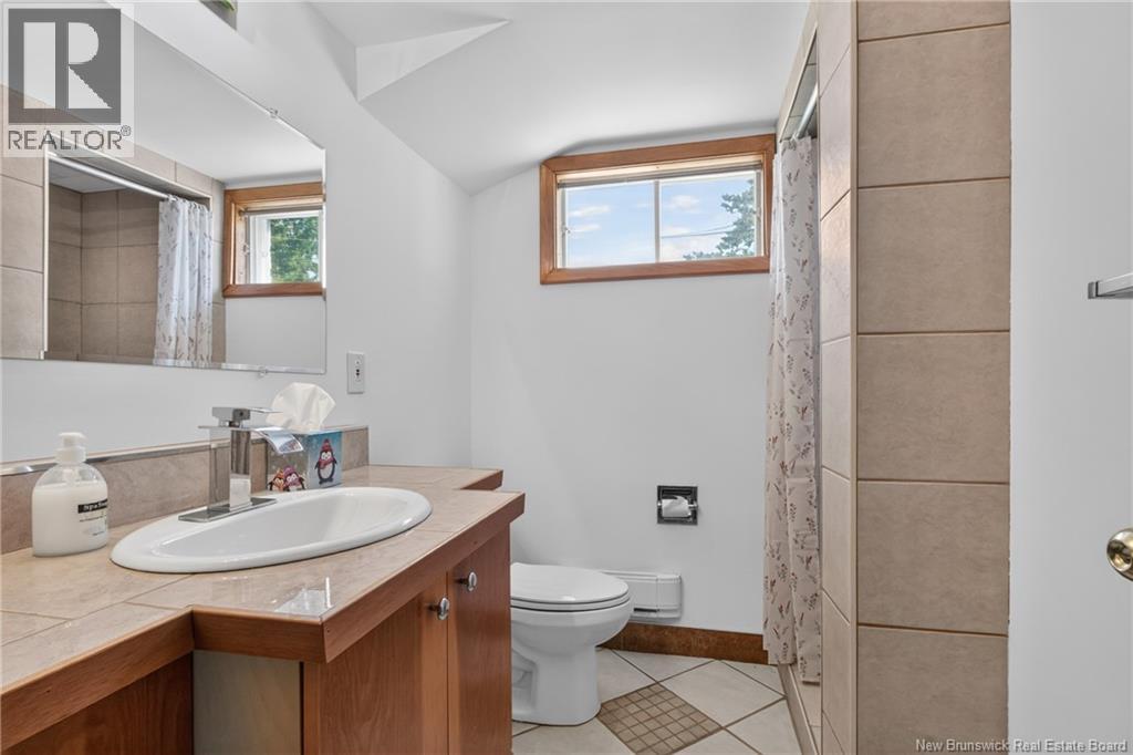 22 Ashburn Avenue - Image 35