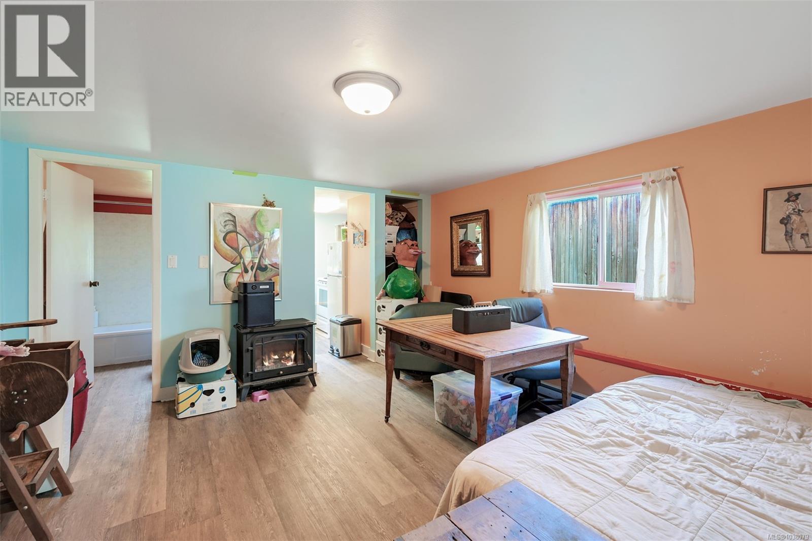 1620 Camosun St - 45