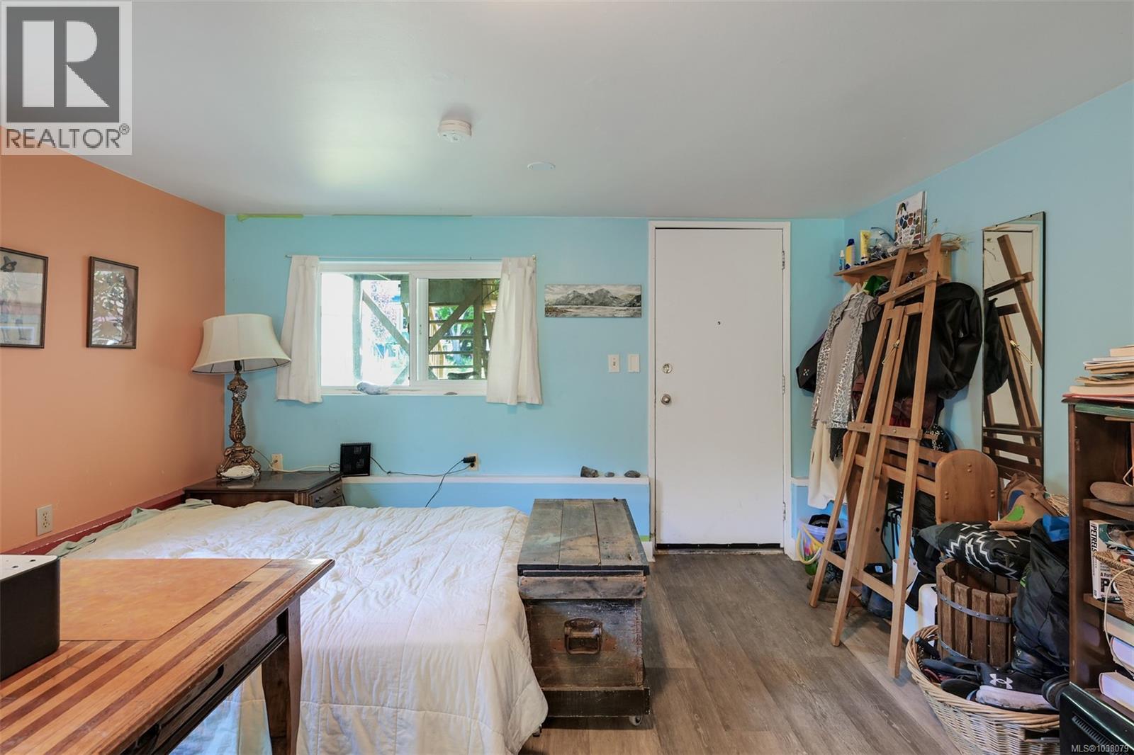 1620 Camosun St - 48