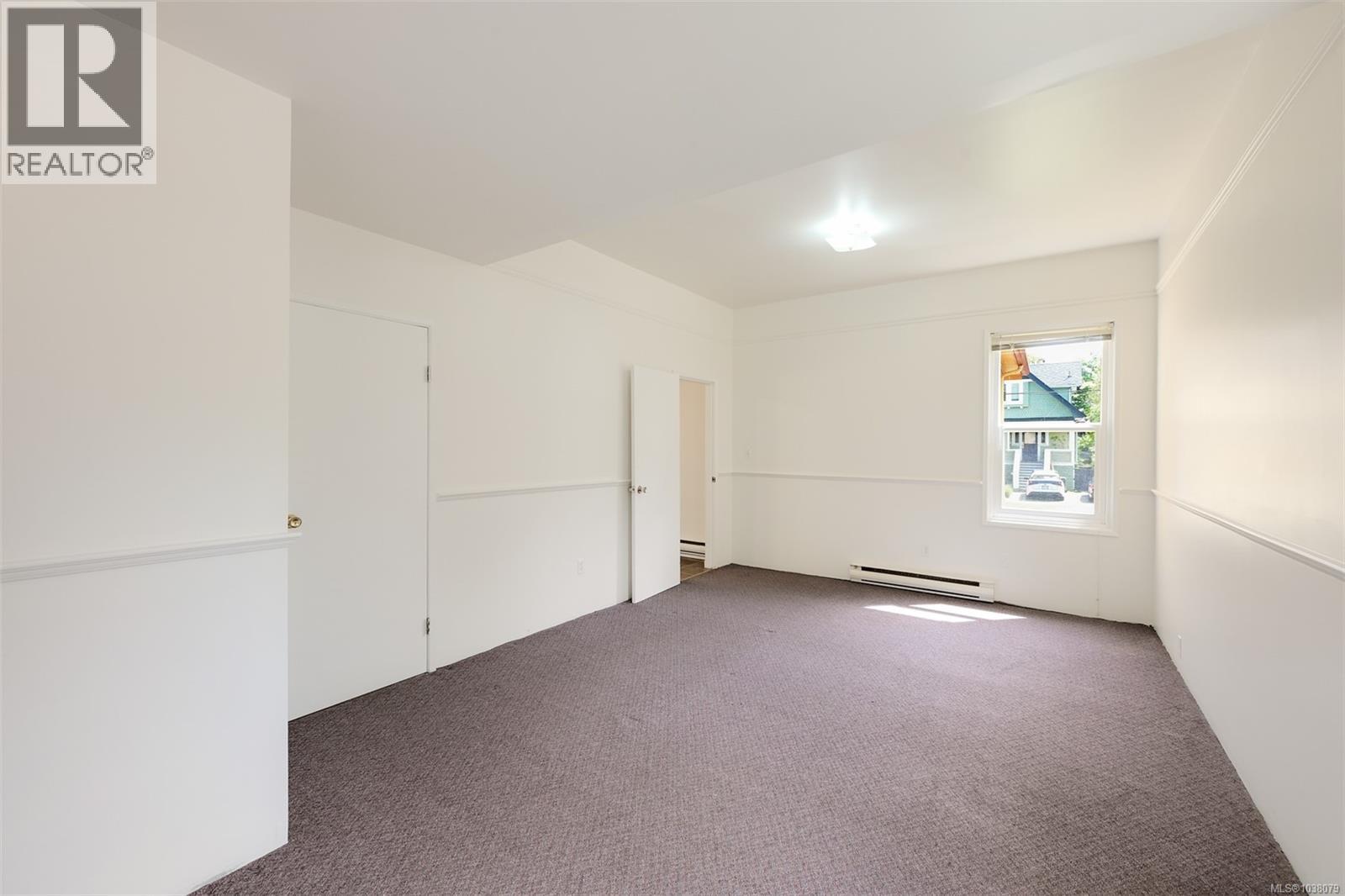 1620 Camosun St - 15