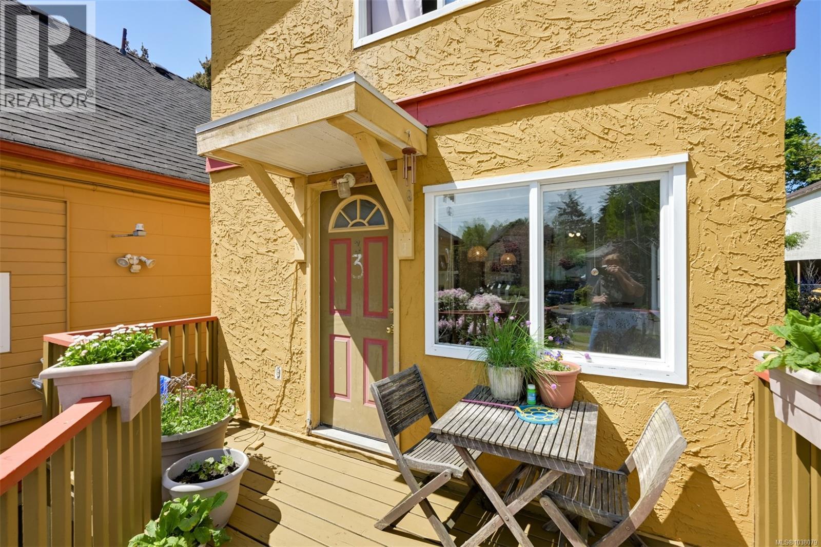 1620 Camosun St - 62