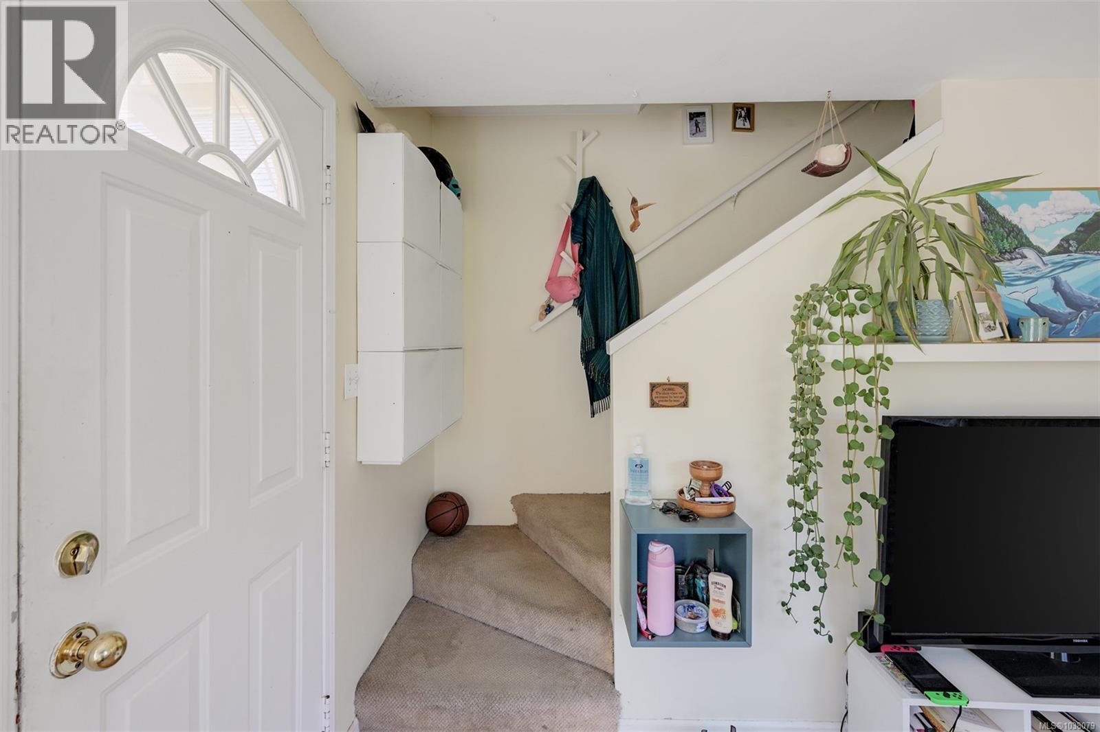 1620 Camosun St - 69