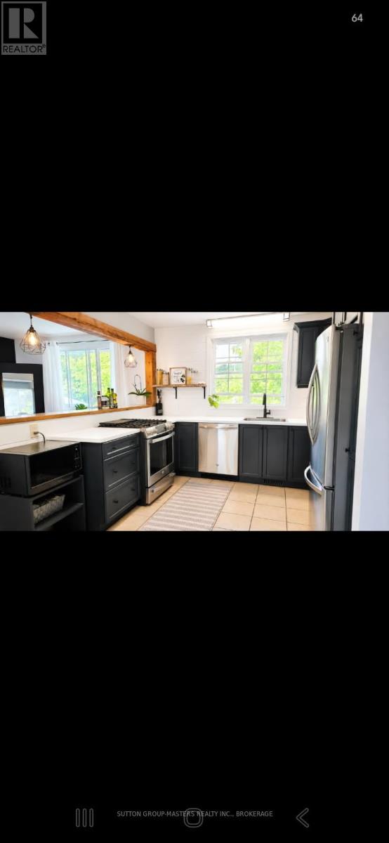 715 COLLINS BAY ROAD - 11