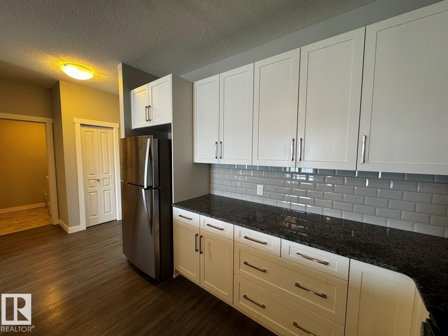#405 3670 139 AV NW - 4