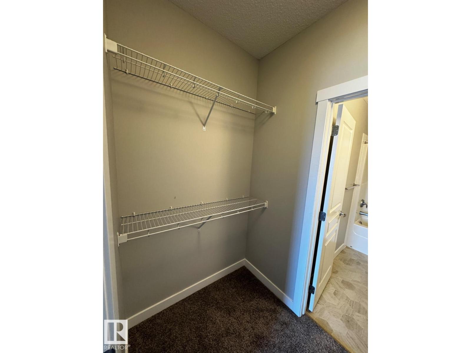 #405 3670 139 AV NW - 9
