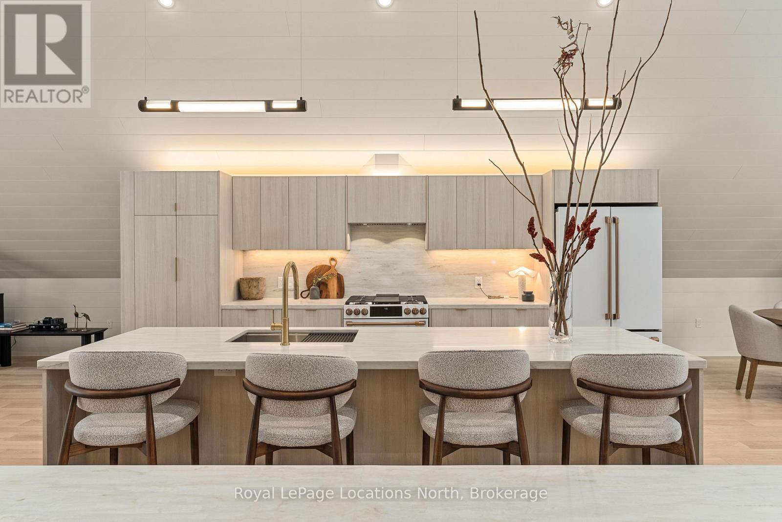 111 SLABTOWN ROAD - Image 20