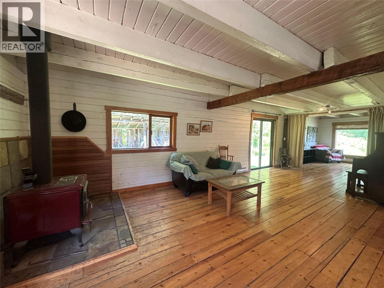 1482 ZWICKY Road - 7