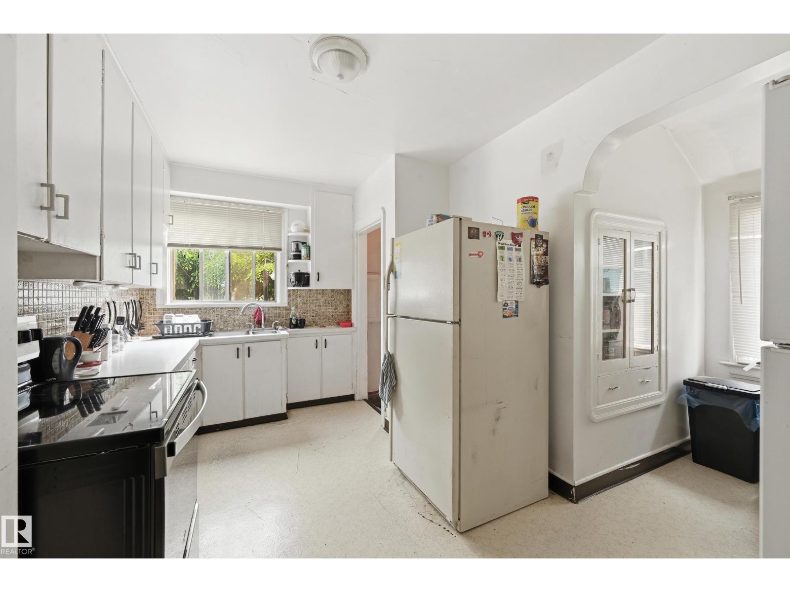 11325 101 ST NW - 13