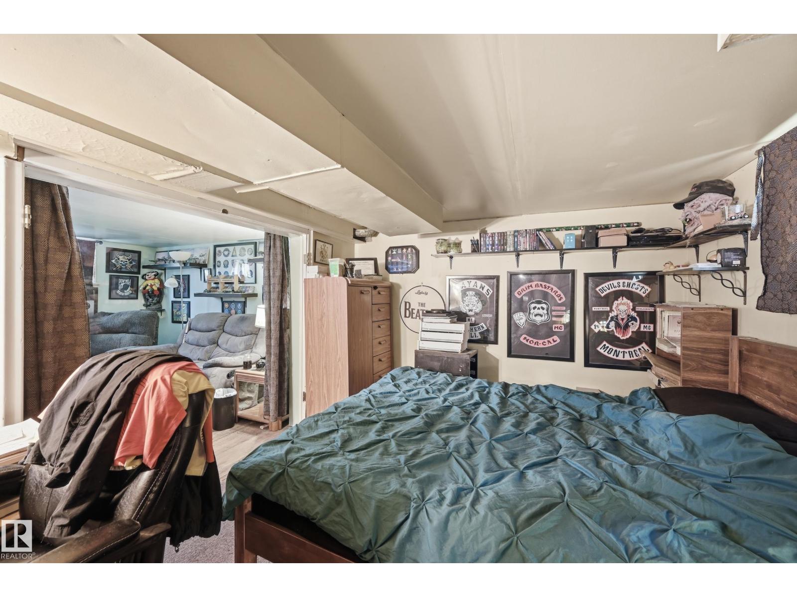 11325 101 ST NW - 20