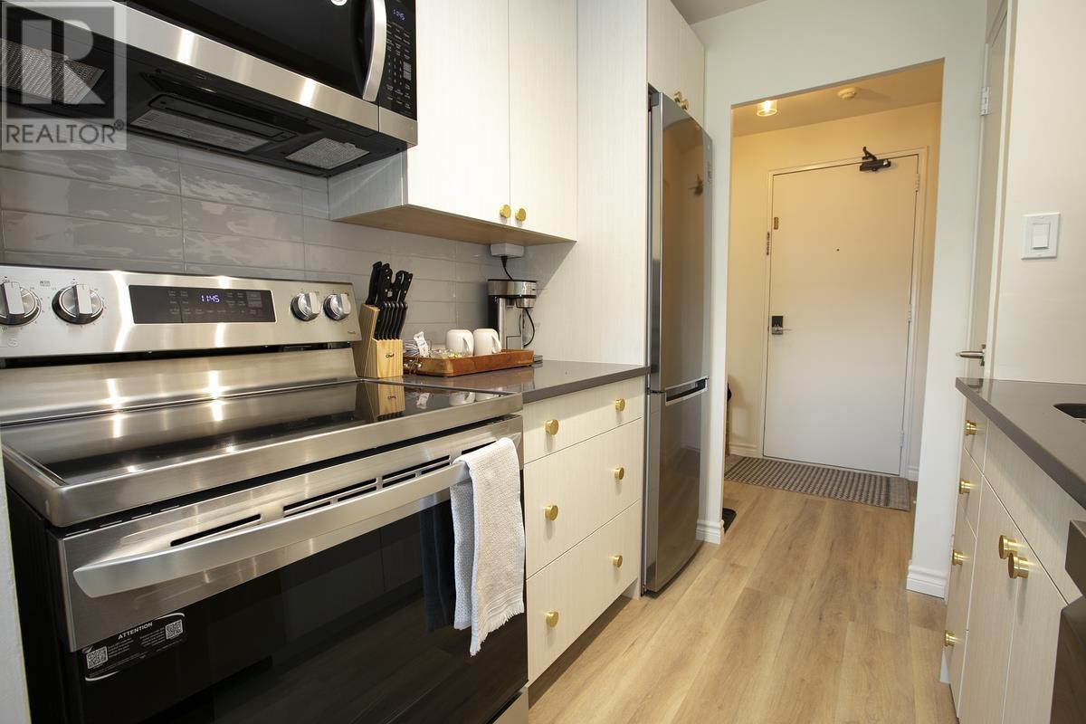 99 Pine ST # 307 - 24