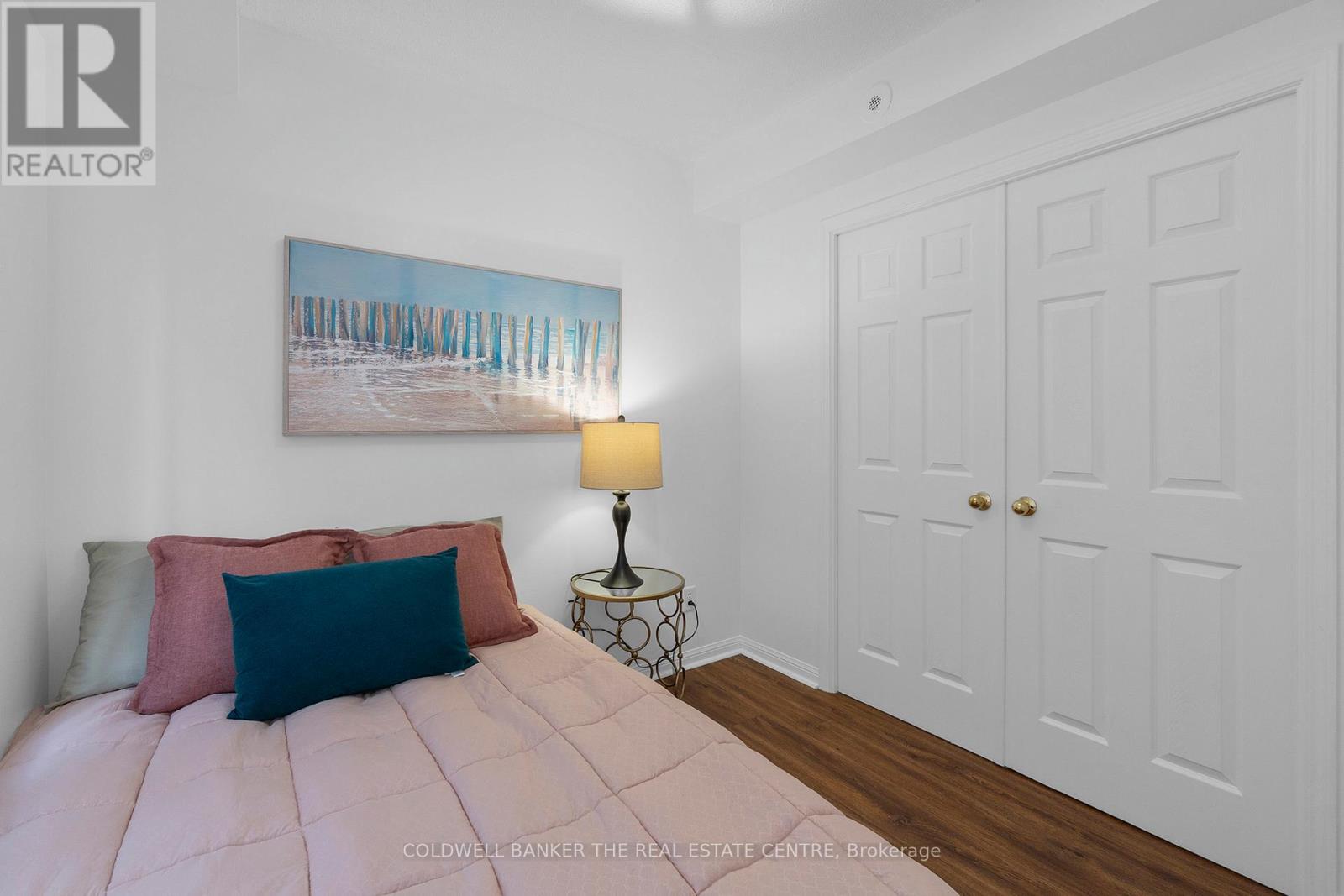#2057 3047 FINCH AVENUE W - 21