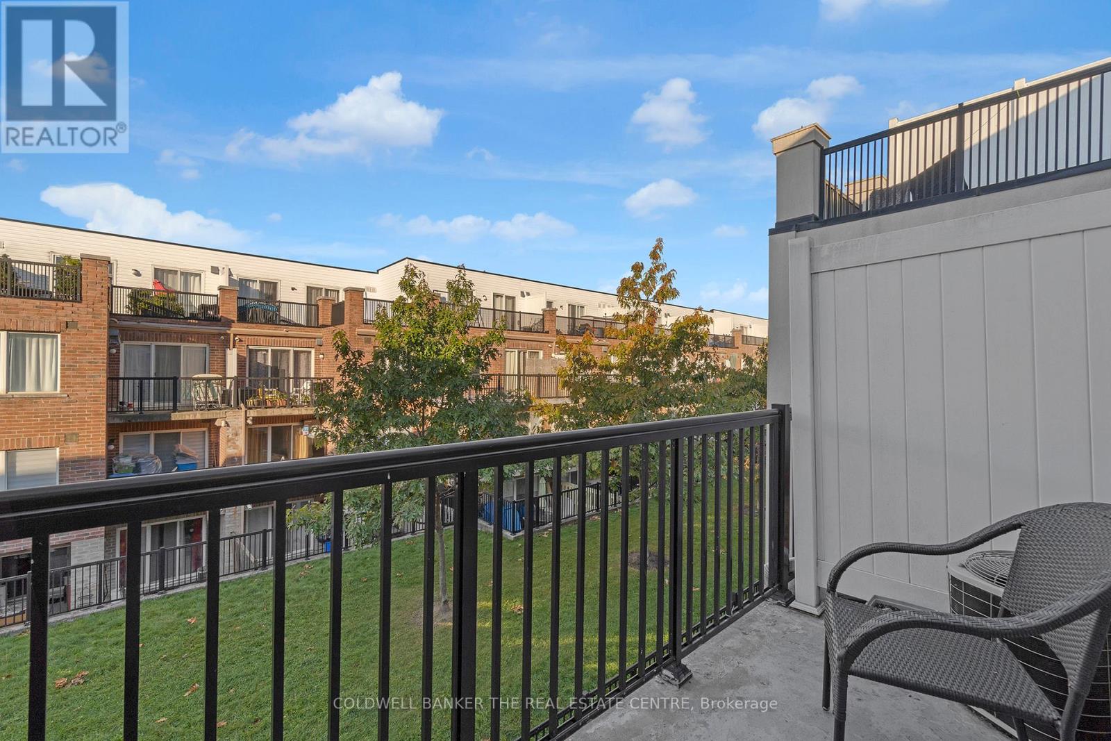 #2057 3047 FINCH AVENUE W - 27