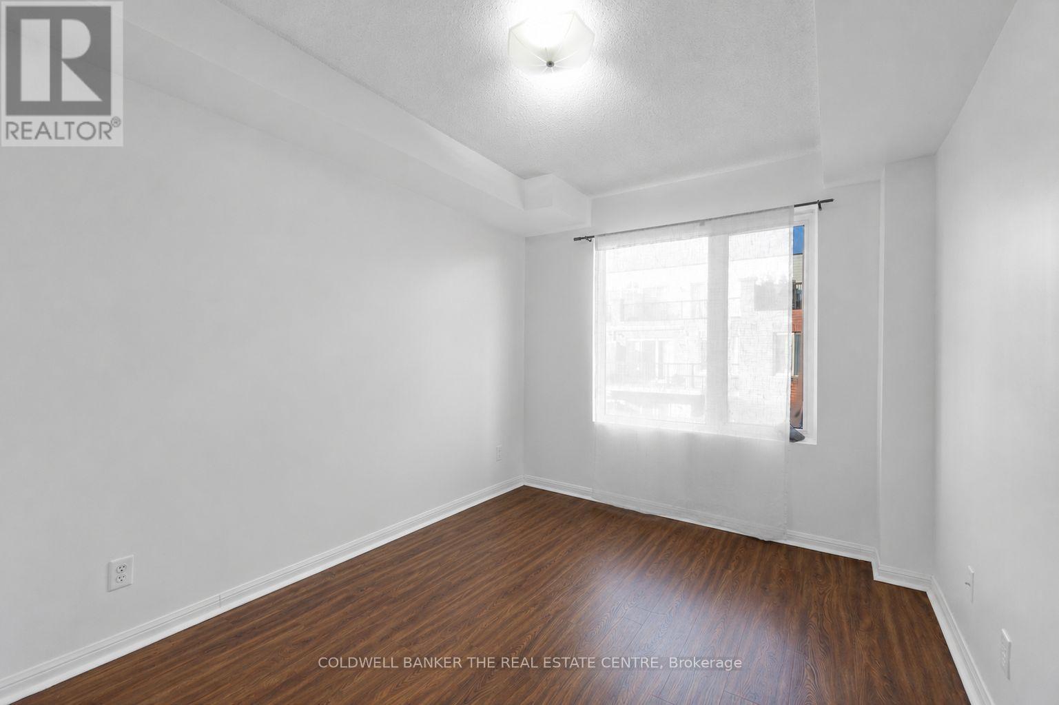 #2057 3047 FINCH AVENUE W - 16