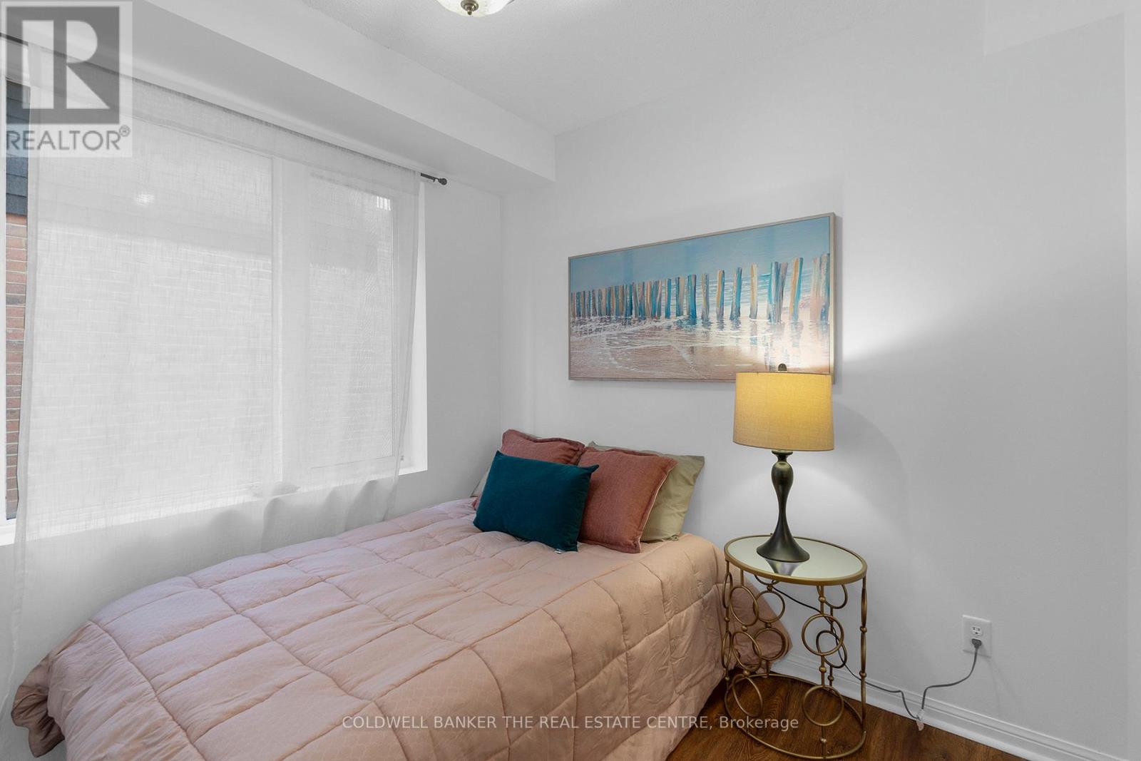 #2057 3047 FINCH AVENUE W - 20