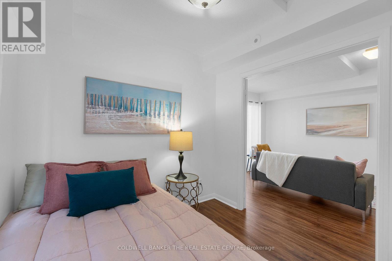 #2057 3047 FINCH AVENUE W - 22