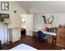 820 Oceanview Drive, Daajing Giids City, BC V8J1M5 Photo 11