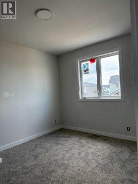 12 Memorial Parkway - 7
