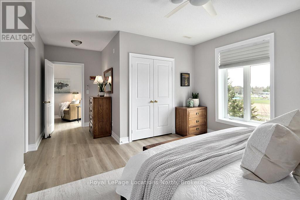 #304 25 BEAVER STREET S - 12