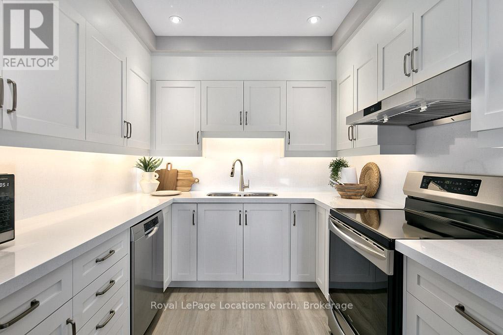 #304 25 BEAVER STREET S - 4