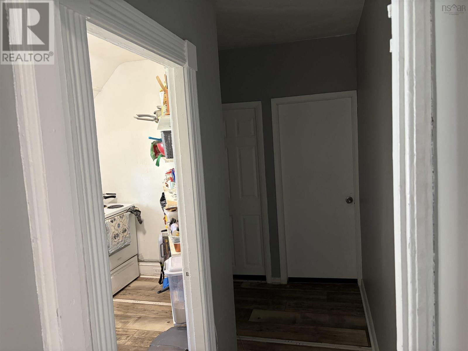 360 St. Peters Road - 14