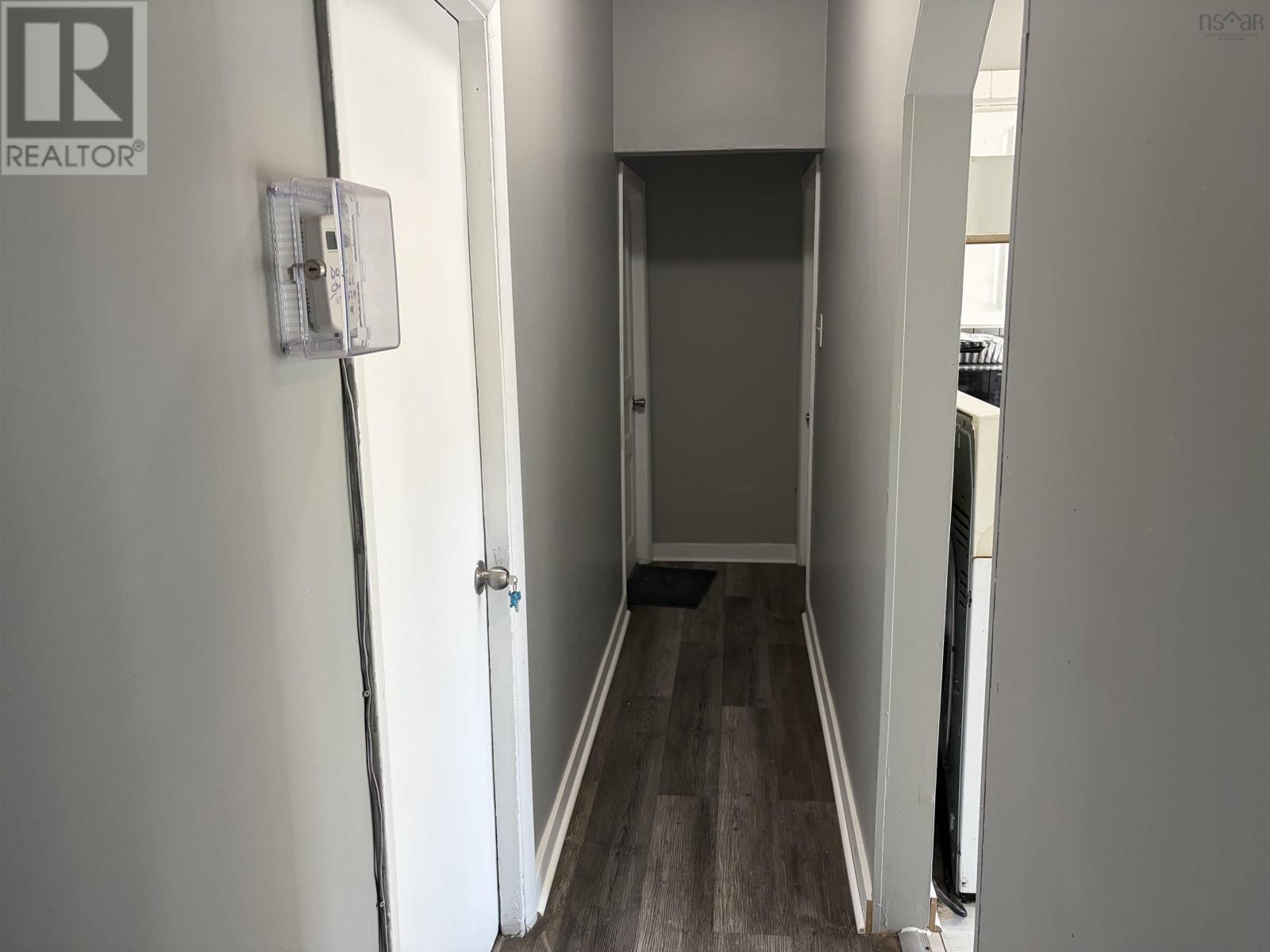 360 St. Peters Road - 9
