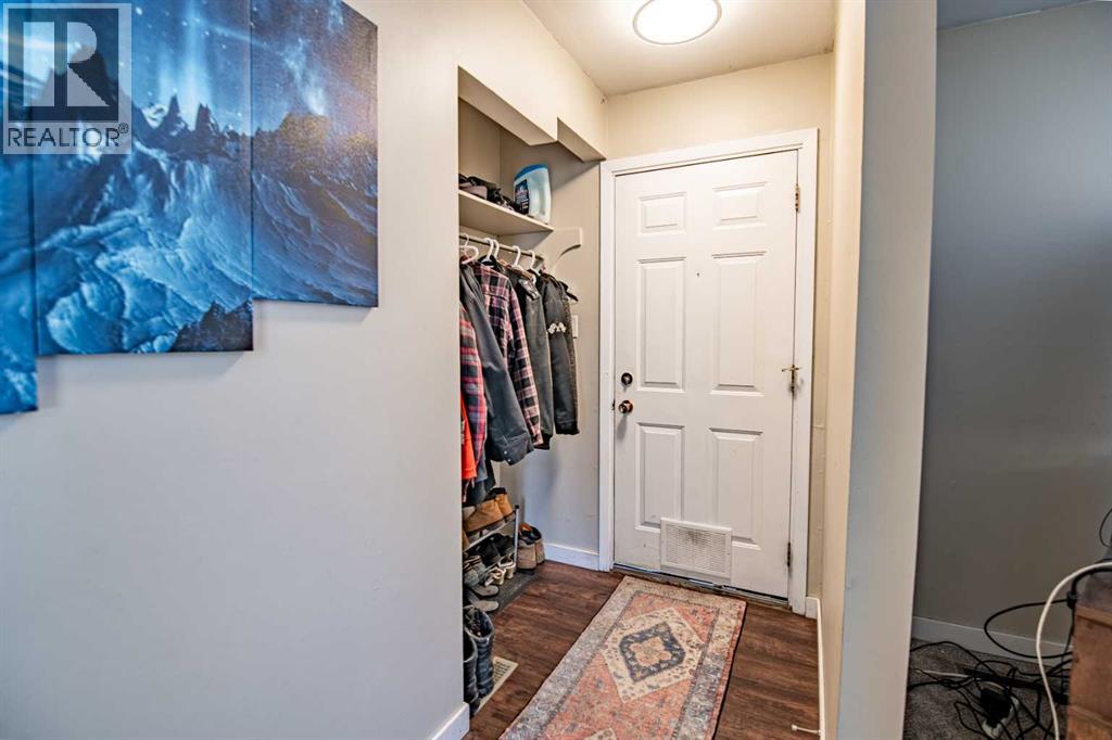 5903 56 Avenue - 2