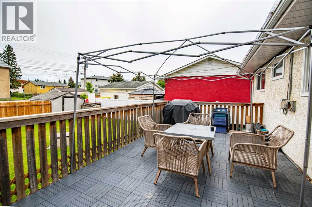 5903 56 Avenue - 31