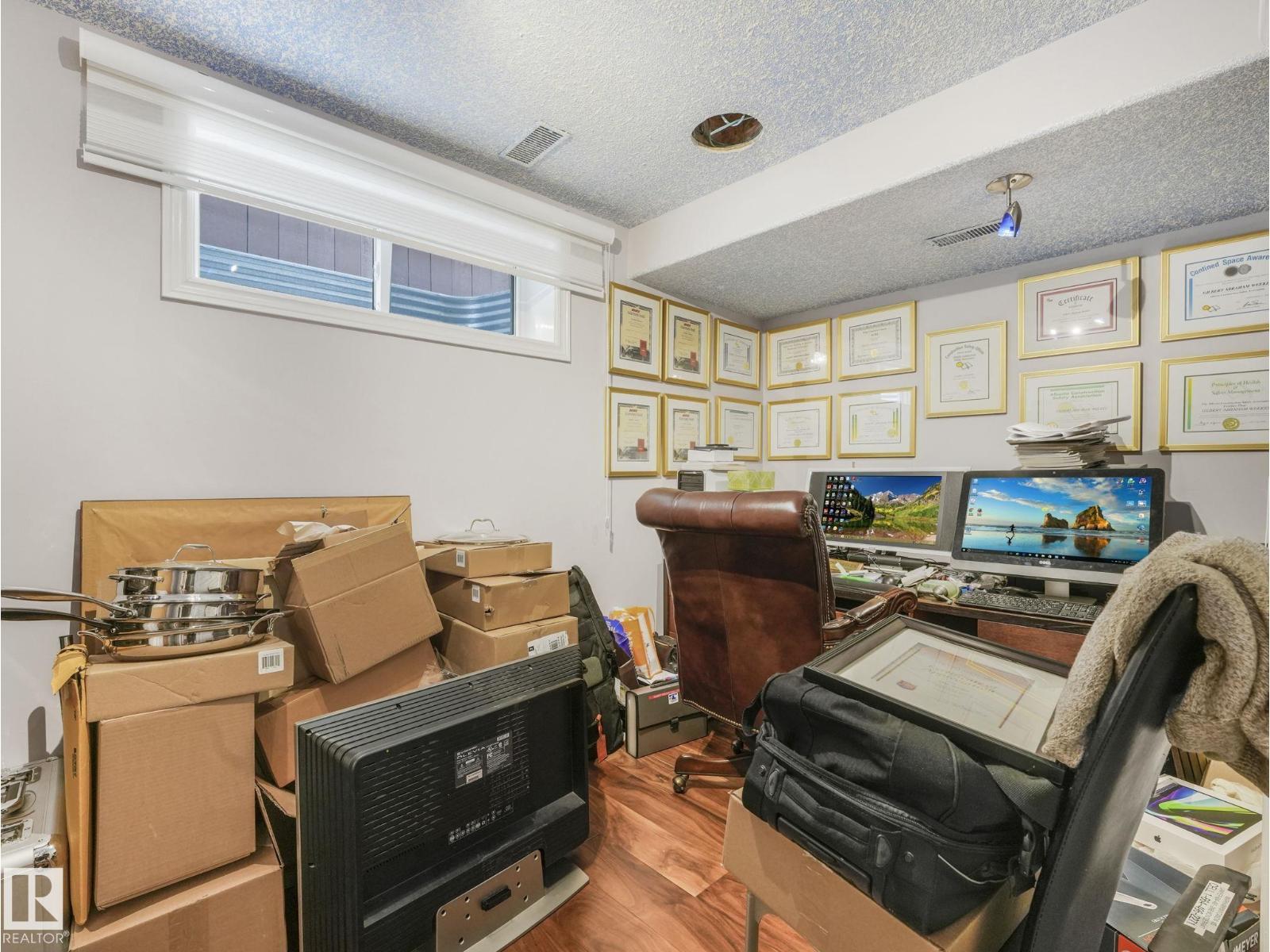 16237 129A ST NW - 40