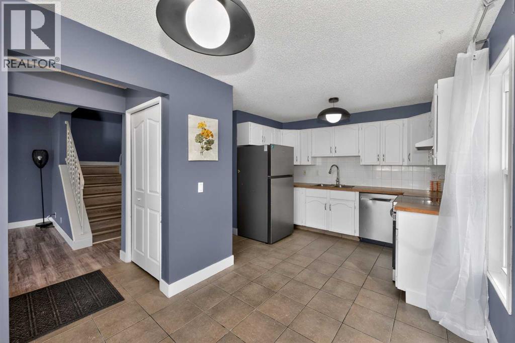 #7 75 Templemont Way NE - 15