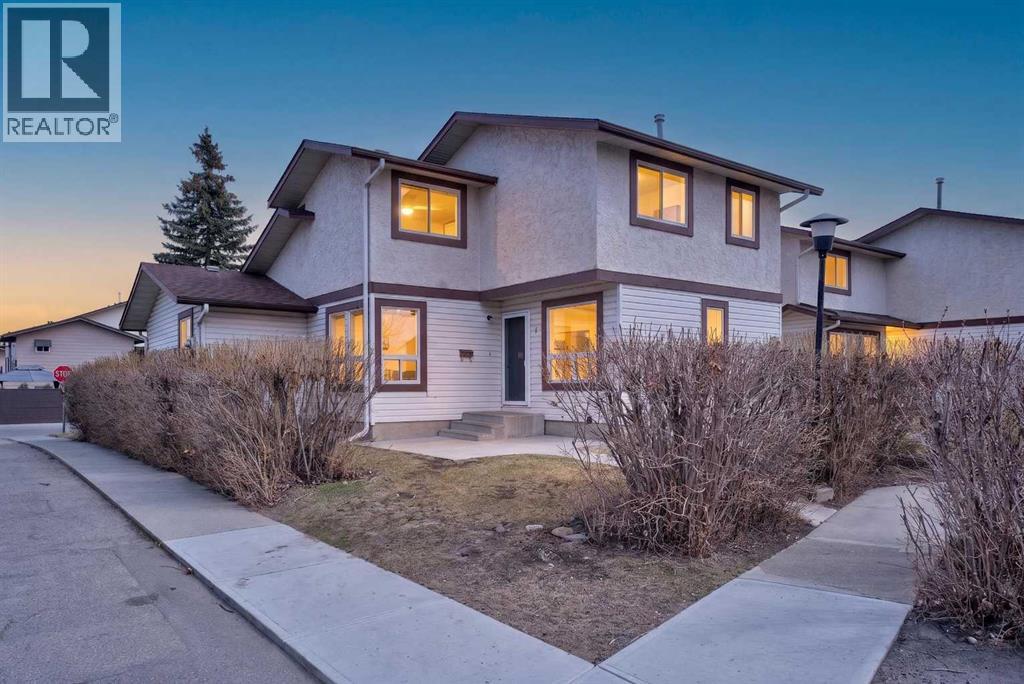 #7 75 Templemont Way NE - 1